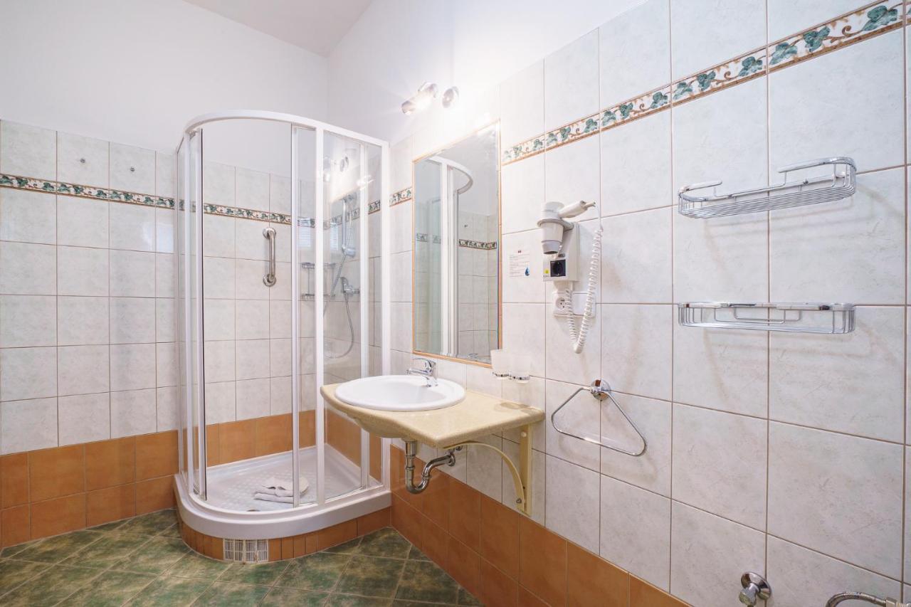Francis Spa Hotel Frantiskovy Lazne Ngoại thất bức ảnh